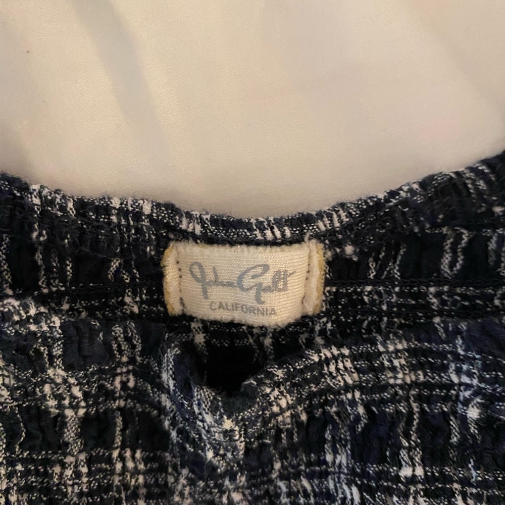 Brandy Melville John Galt tank top